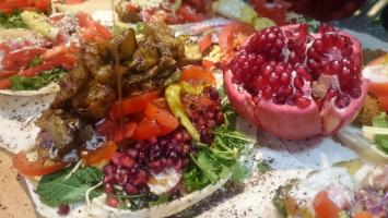 Zdjęcie dania Falafel bejrut z bakłażanem i granatem duża